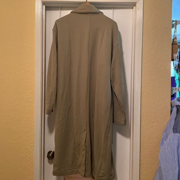 NIKE Active Jacket - Picture 6 of 6